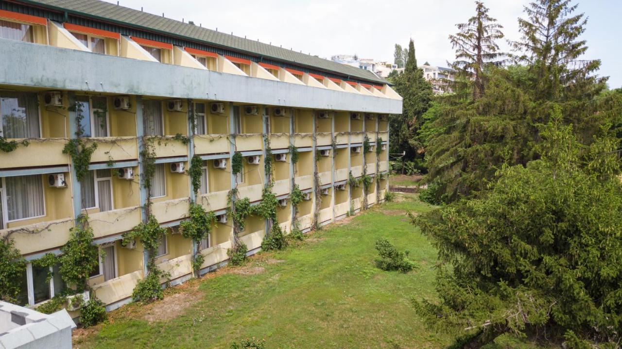 Park Hotel Persey Varna Exteriör bild